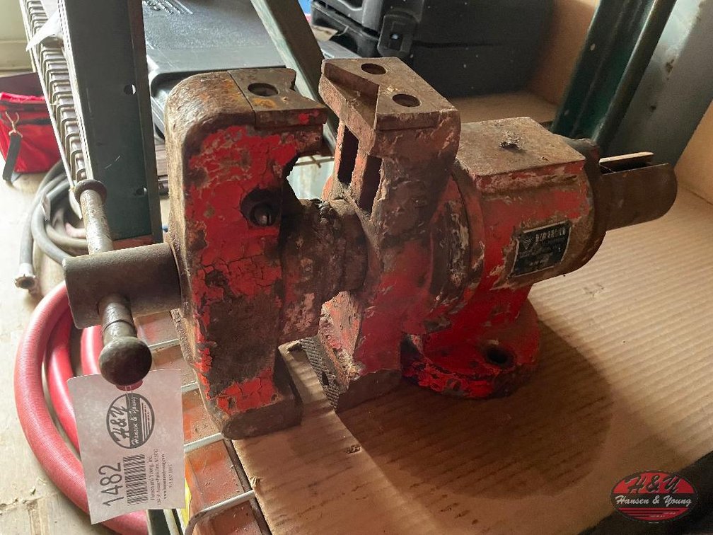 Multi-Purpose Bench Vise