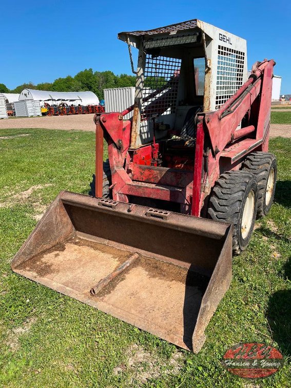 Gehl 4610 Skidsteer - Prairie Farm, WI