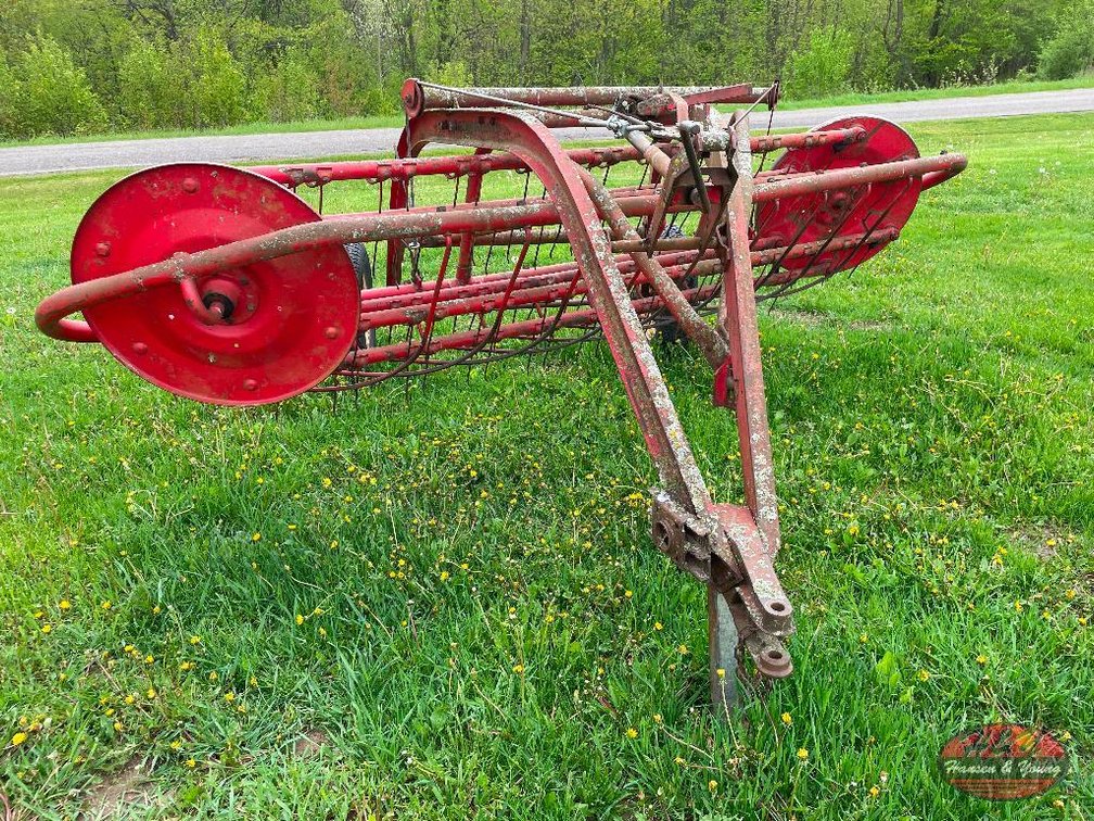 Massey Ferguson Side Rake - Prairie Farm, WI