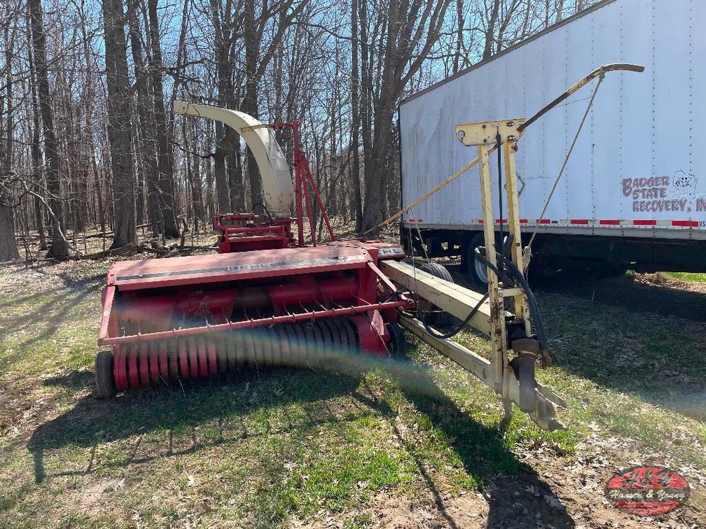Gehl 700 Chopper - Prairie Farm, WI