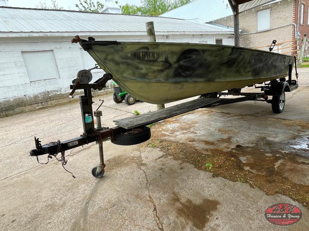 Fishing Boat w/ Trailer