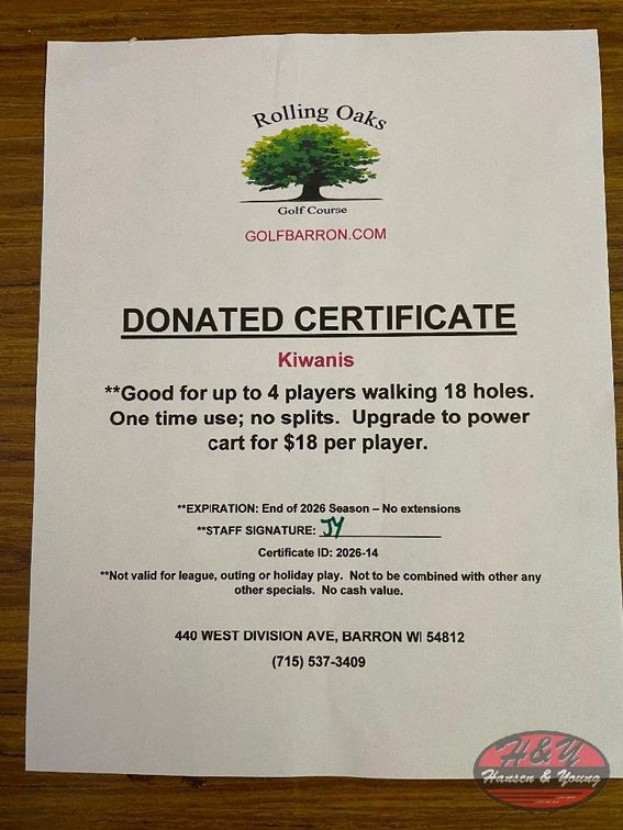 Rolling Oaks 4 Players Golfing 18 Holes NO CART