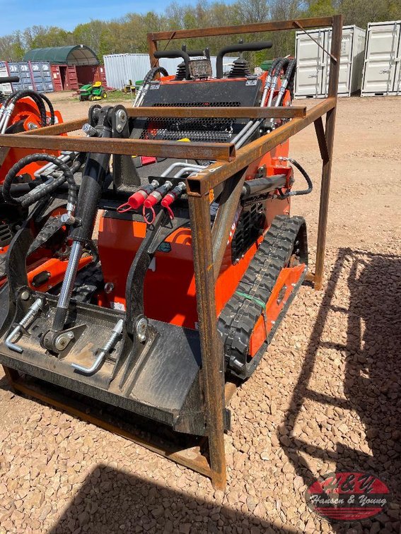 Mini SkidLoader