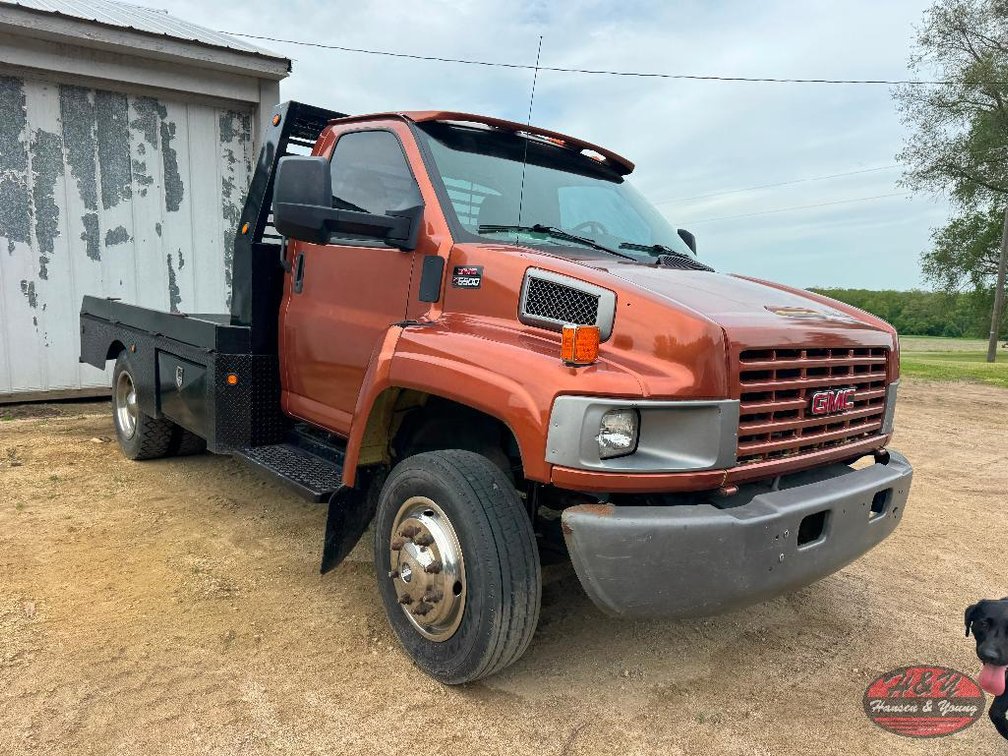 2003 GMC 5500 Truck