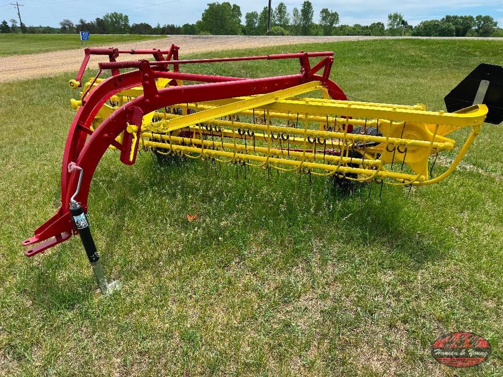 New Holland 56 Rake