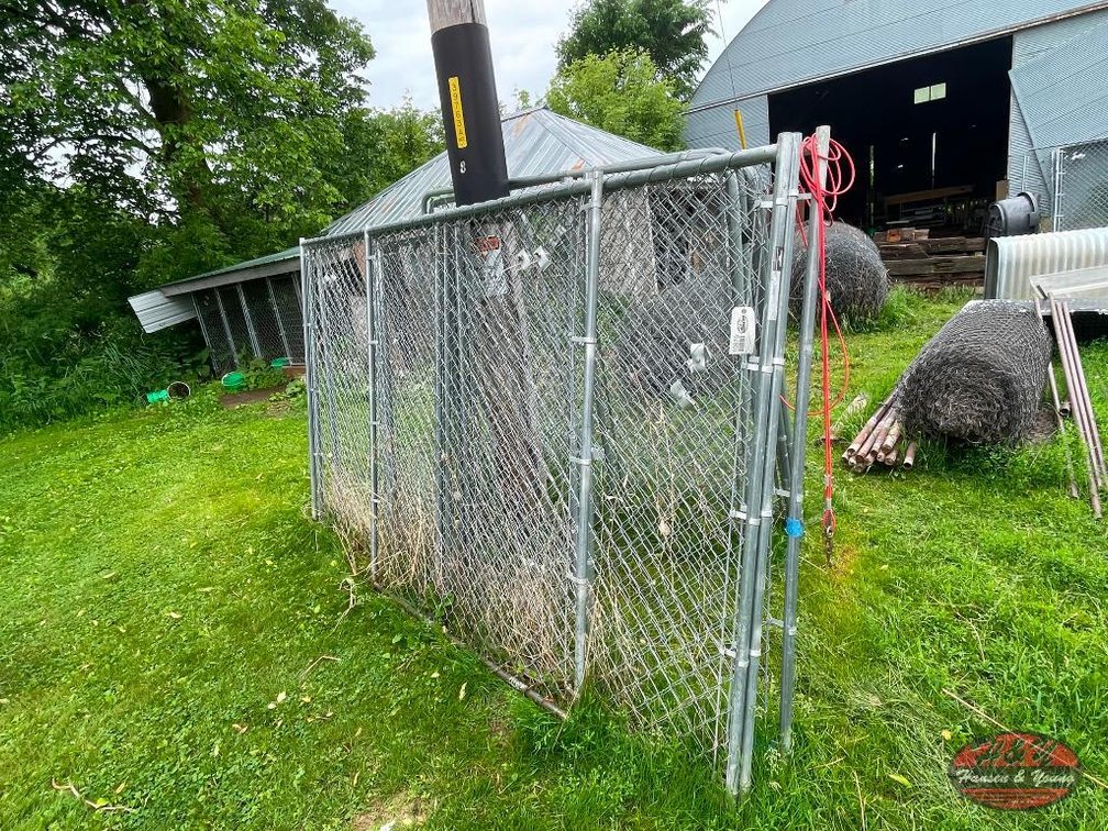 10'x6' Dog Kennel