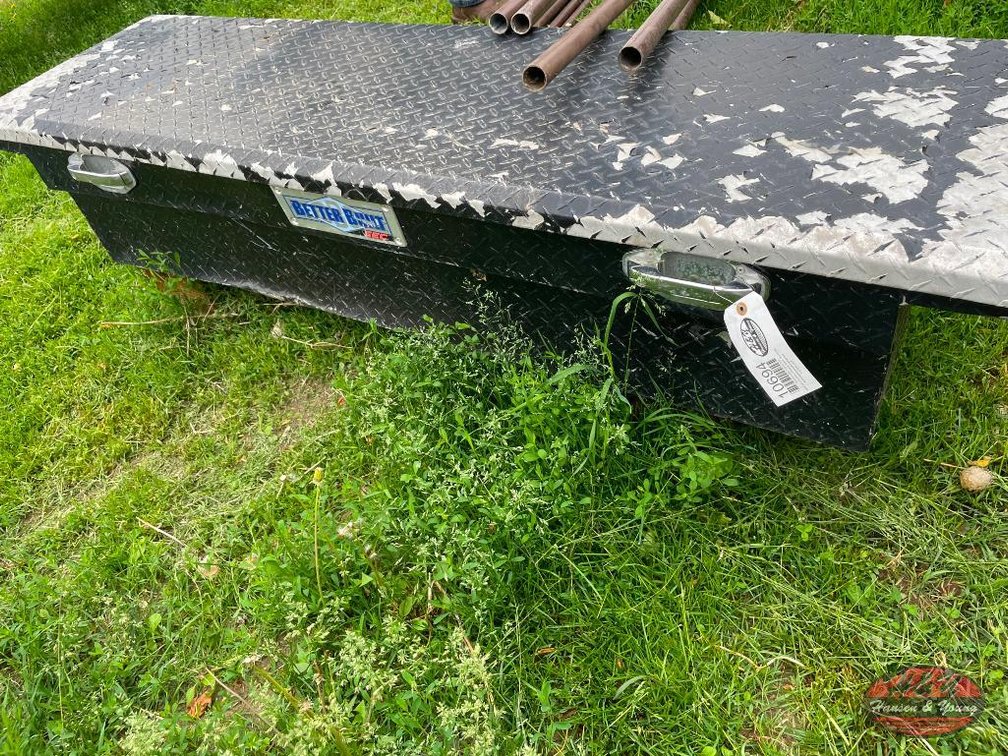 Pickup Diamond Plate Tool Box and Content