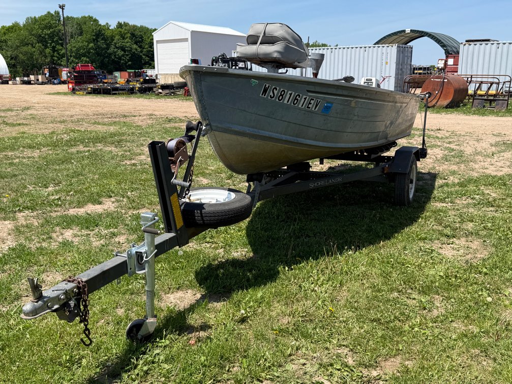 1985 Northwoods 14' Boat w/ Trailer