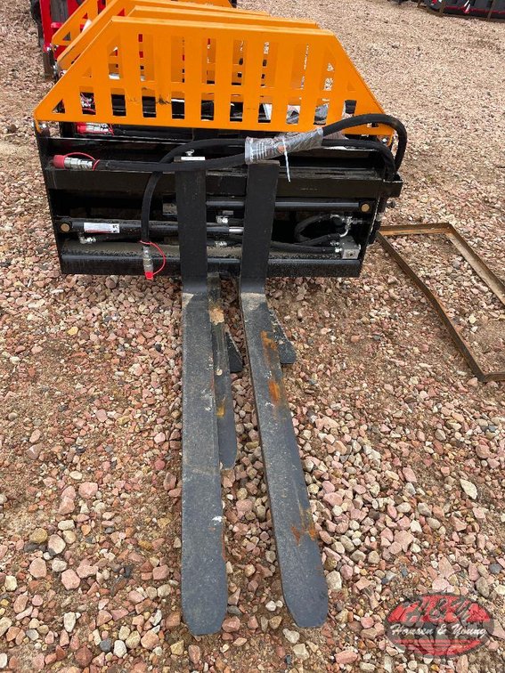 Hydraulic Pallet Forks - Orange/Black