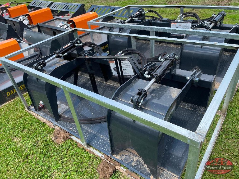 Skidsteer Grapple Bucket