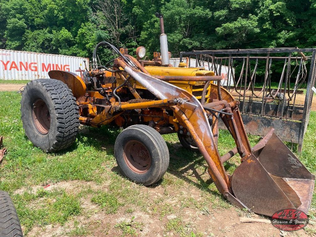 International 340 Utility Tractor - Prairie Farm WI