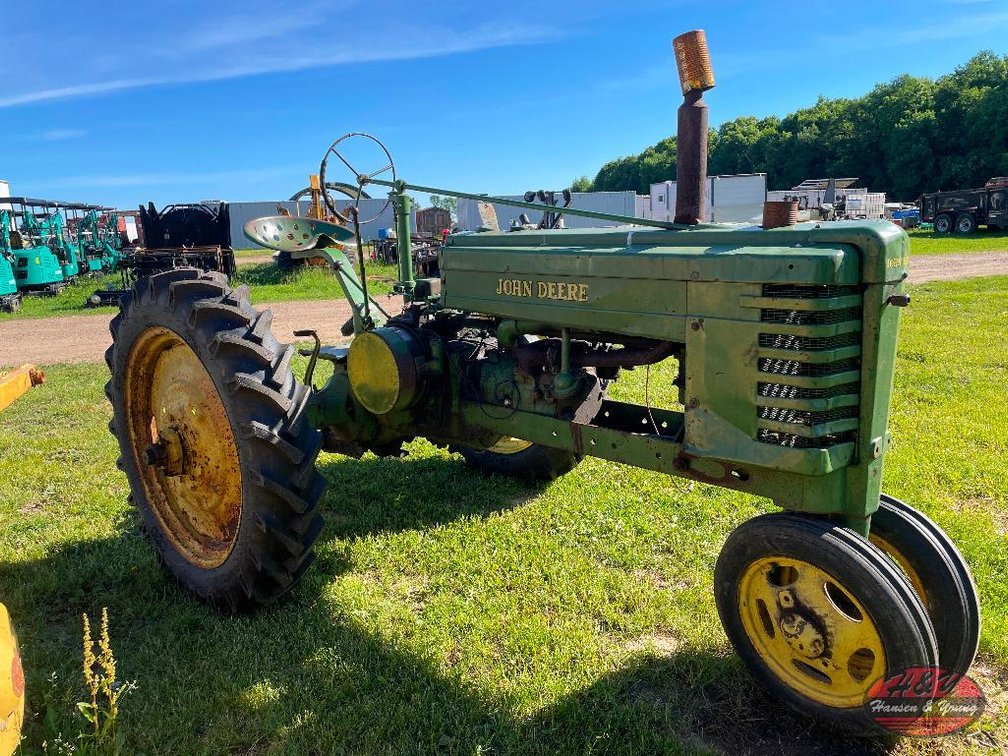 John Deere H Tractor - Prairie Farm WI