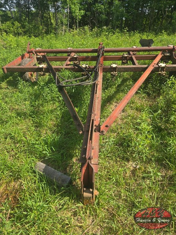 13PT Chisel Plow - Fall Creek, WI