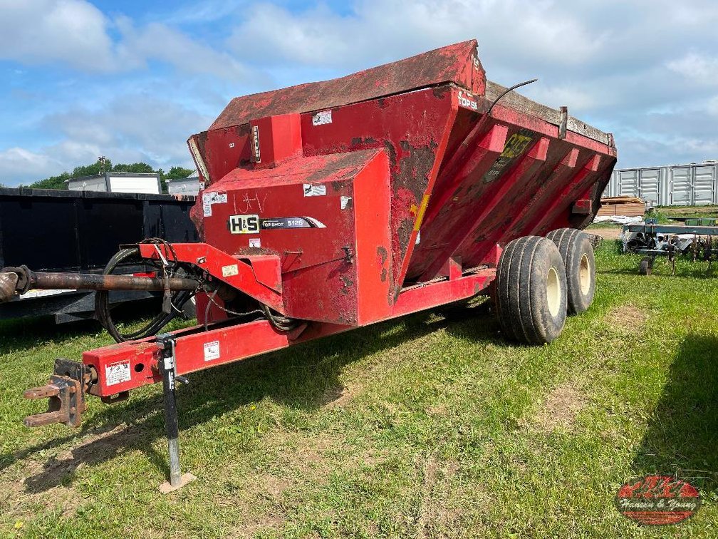 H&S Top Shot 5126 Slinger Spreader - Prairie Farm Wi