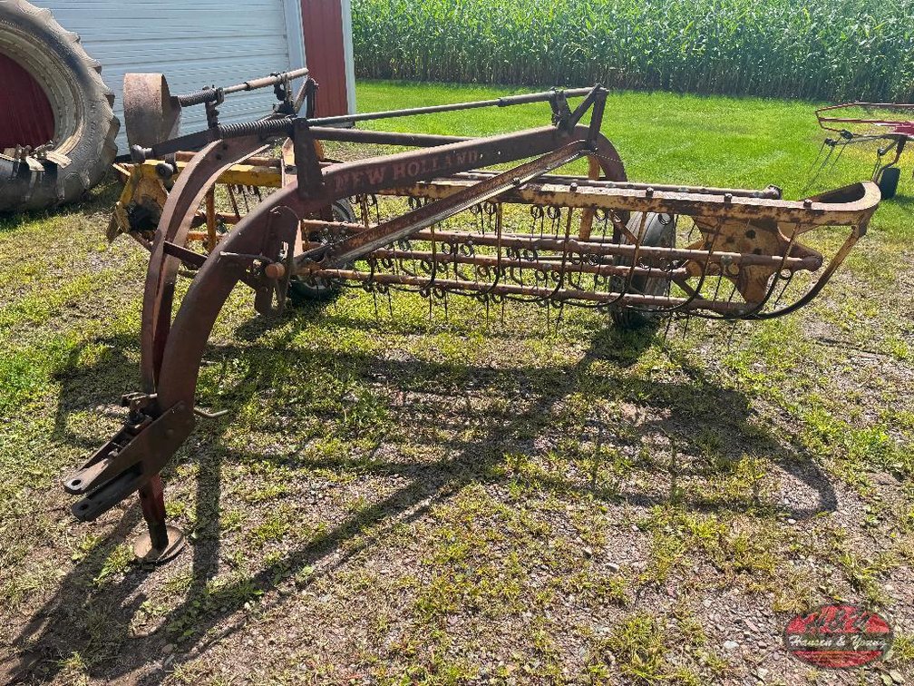 New Holland 56 Rake - Sheldon