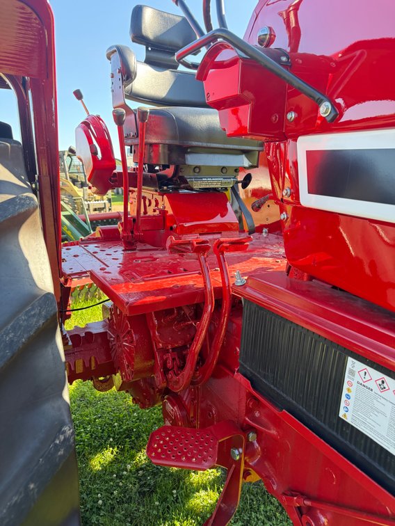 Image for WIN ME! 1975 International Harvester 1066 Black Stripe