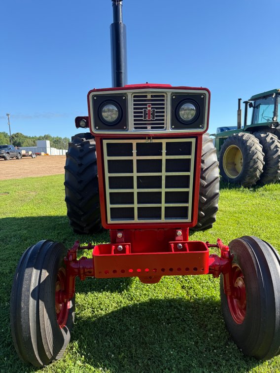 Image for WIN ME! 1975 International Harvester 1066 Black Stripe