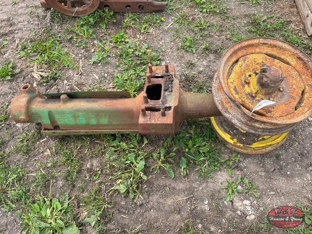 John Deere G Front Pedestal