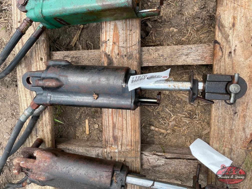 Black John Deere Hydraulic Cylinder