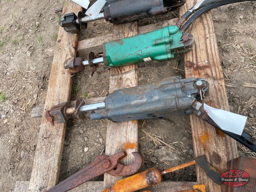 Black John Deere Hydraulic Cylinder