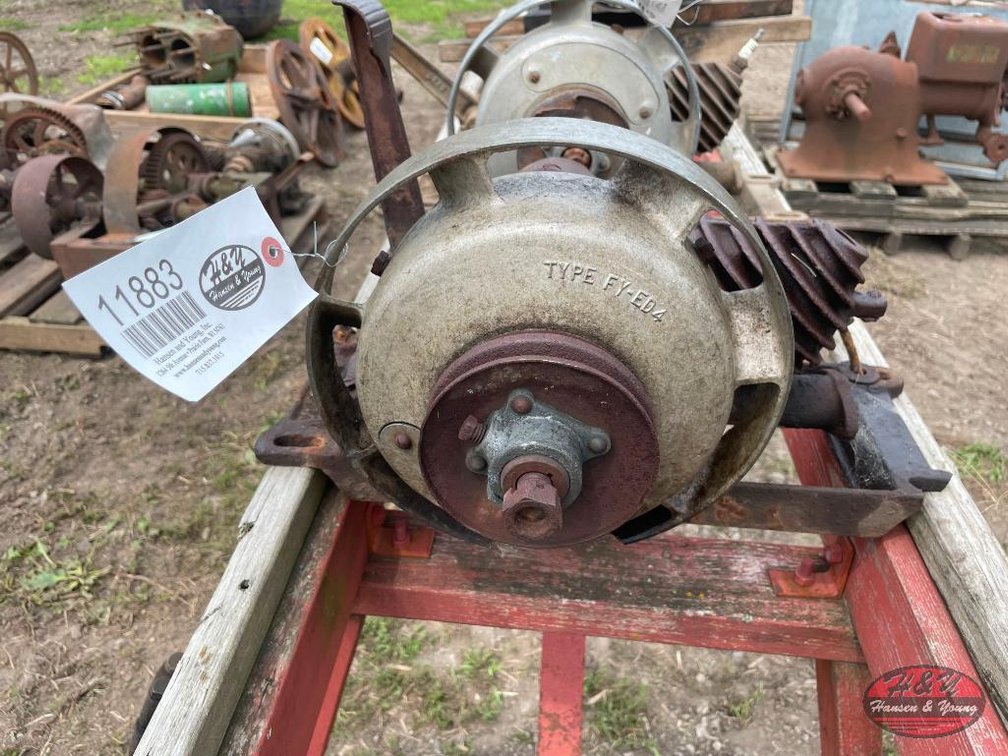 Maytag Single Cylinder Hit and Miss Engine