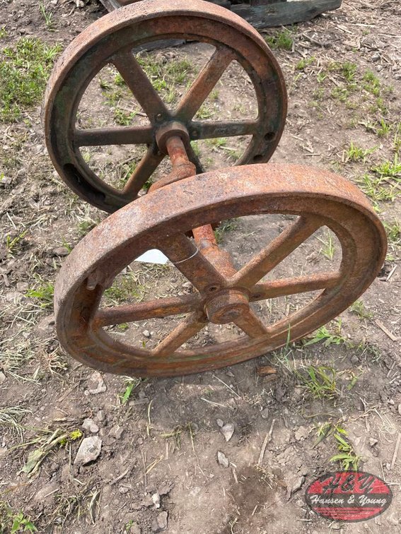 John Deere 1 1/2Hp Flywheels