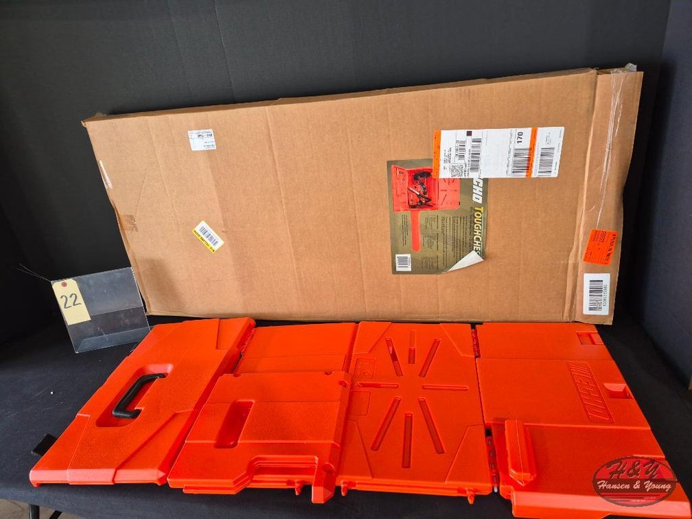 New Open Box Echo Toughchest 20" Chainsaw Carrying Case  Model # 99988801210