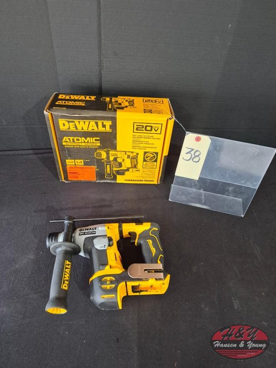 New Open Box DEWALT ATOMIC 20V MAX Cordless Brushless Ultra-Compact 5/8 in. SDS Plus Hammer Drill (Tool Only) Model # DCH172B