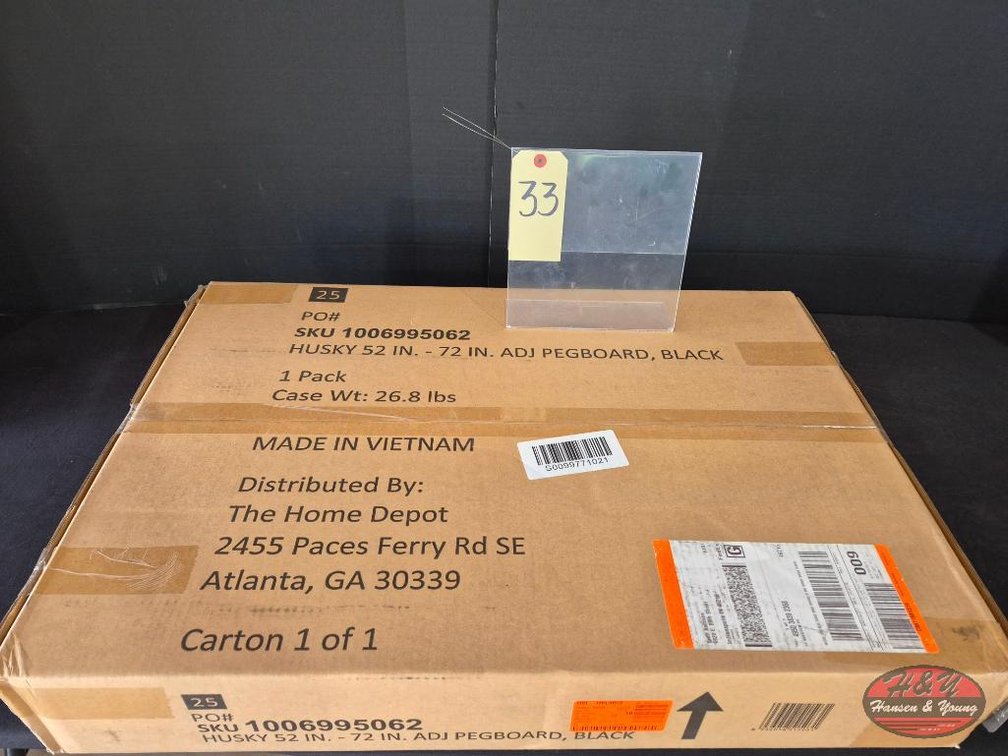 New Open Box Husky 52" W to 72" W Gloss Black Adjustable Steel Pegboard Model # HOAA52B11