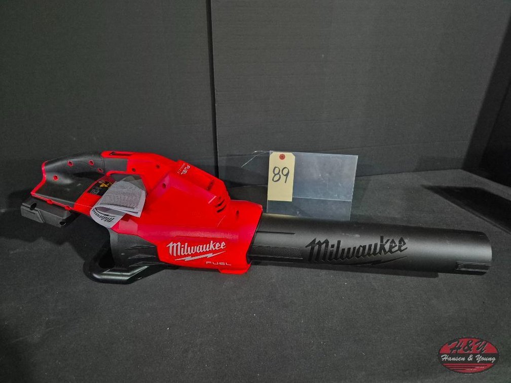 Brane New Milwaukee M18 FUEL 120 MPH 500 CFM 18V Lithium-Ion Brushless Cordless Handheld Blower (Tool-Only) Battery and Charger NOT INCLUDED Model # 3017-20