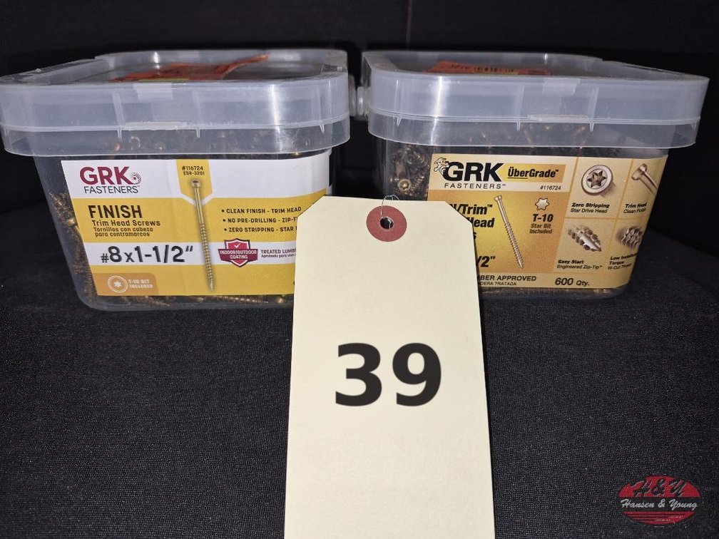 (2) NEW GRK #8 x 1-1/2 in. Trim Screws
