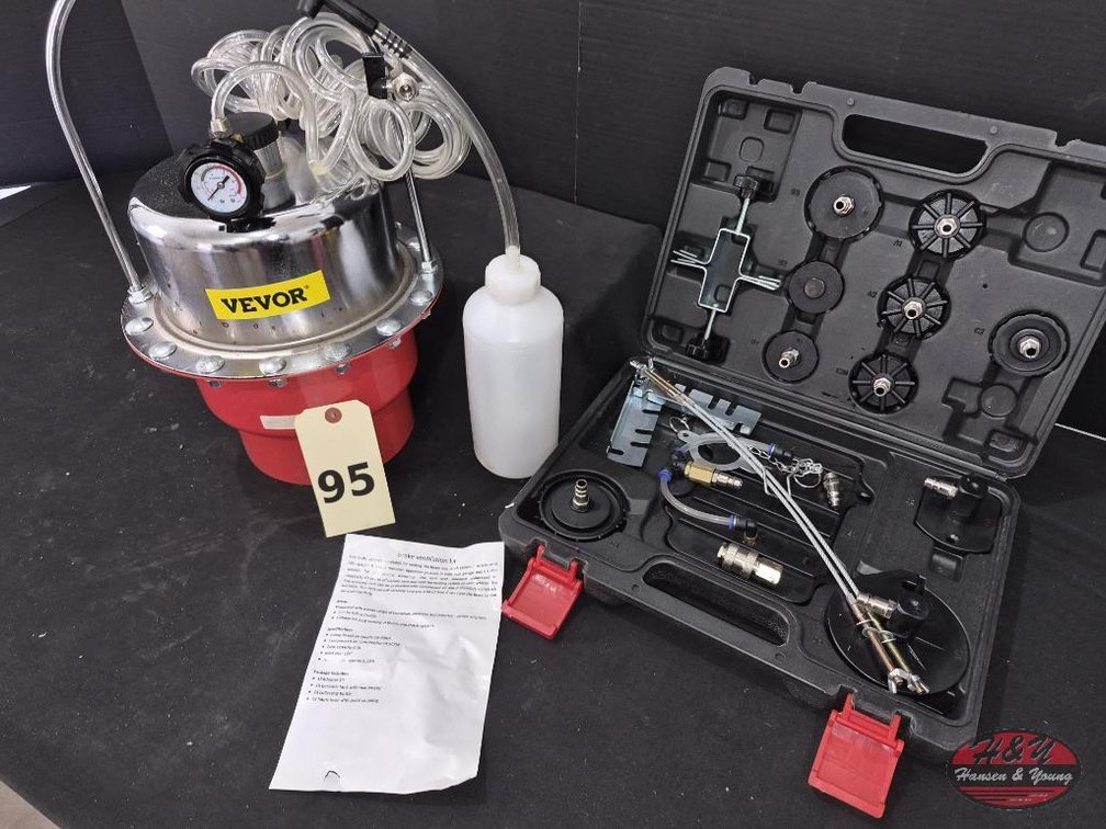LIKE NEW VEVOR Pneumatic Brake Bleeder Tool Kit
