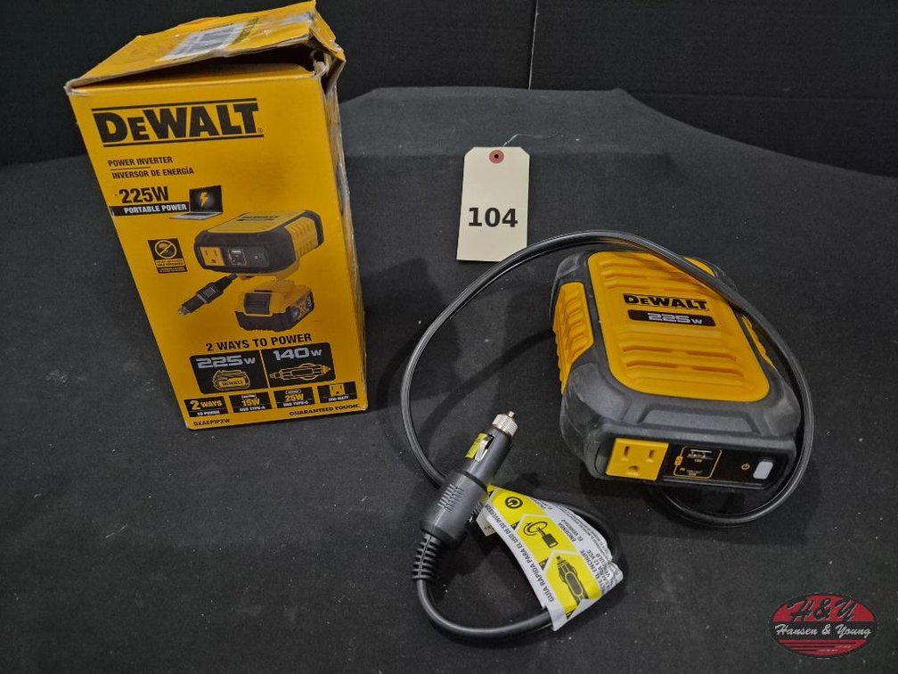 DeWalt 20V MAX 225W Power Inverter DXAEPIP2W