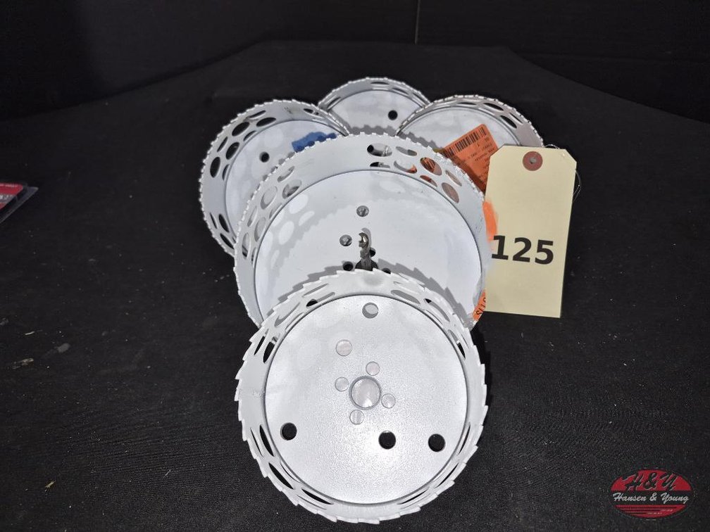 (5) NEW Milwaukee Hole Dozer Saws 4-6 in.