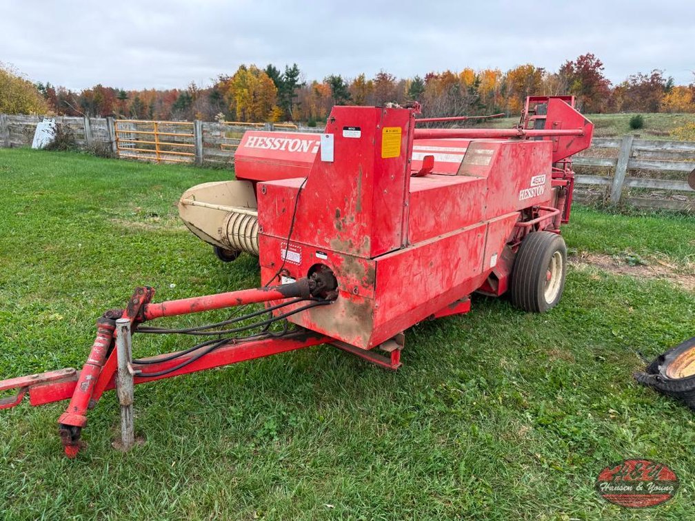Hesston 4500 Small Square Baler