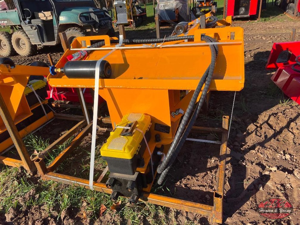 Skidsteer Pile Hammer