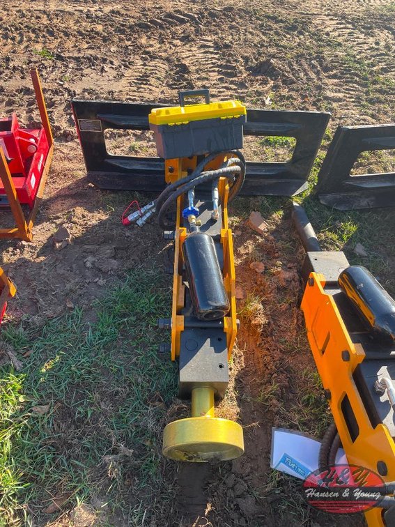 Skidsteer Pile Hammer