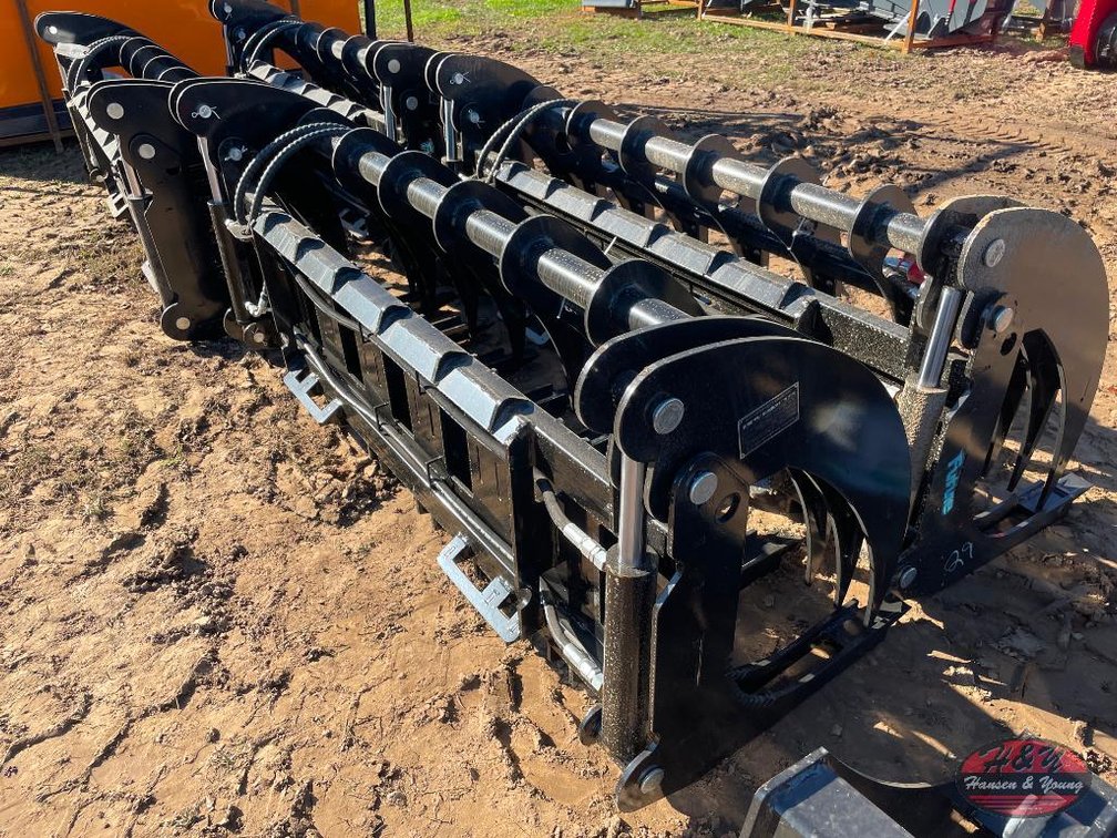 Skidsteer Curved Log Grabber