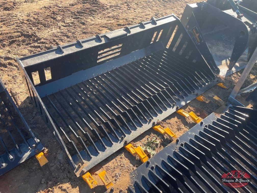 Skidsteer Rock Bucket