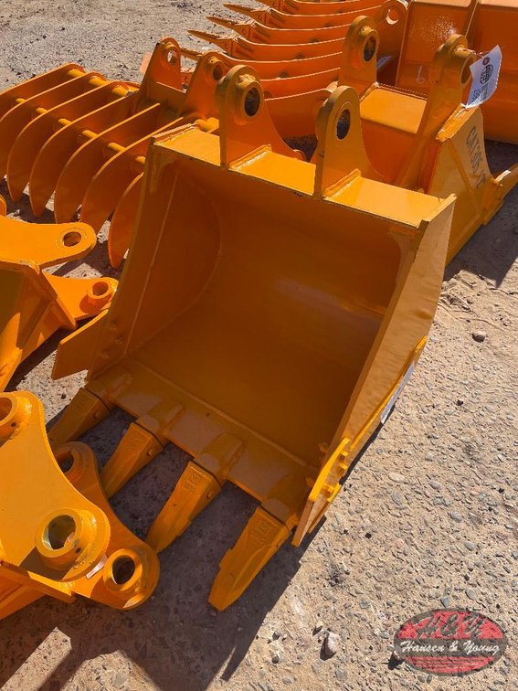 CAT 305 24'' Excavator Bucket
