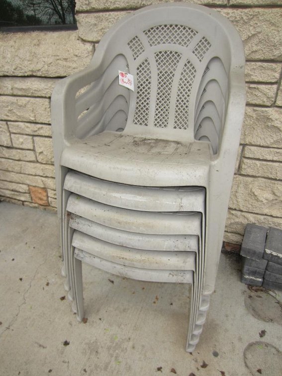 (6) Plastic Stackable Chairs