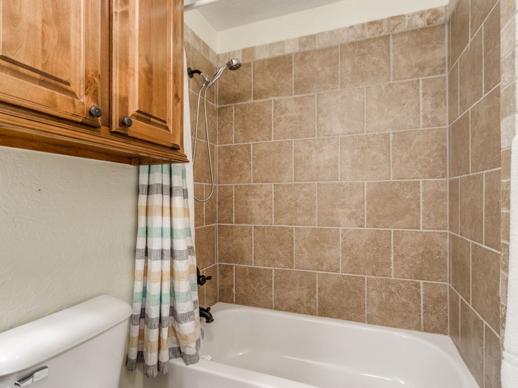 Image for 5861 Whispering Lakes Dr, Noble, OK - Beautiful Home, Shop, & Acreage