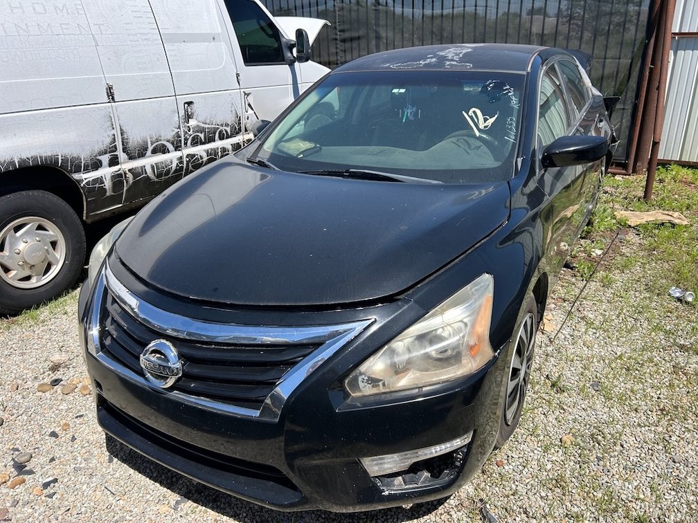 2014 NISSAN ALTIMA- W/ Key, Runs & Pulls