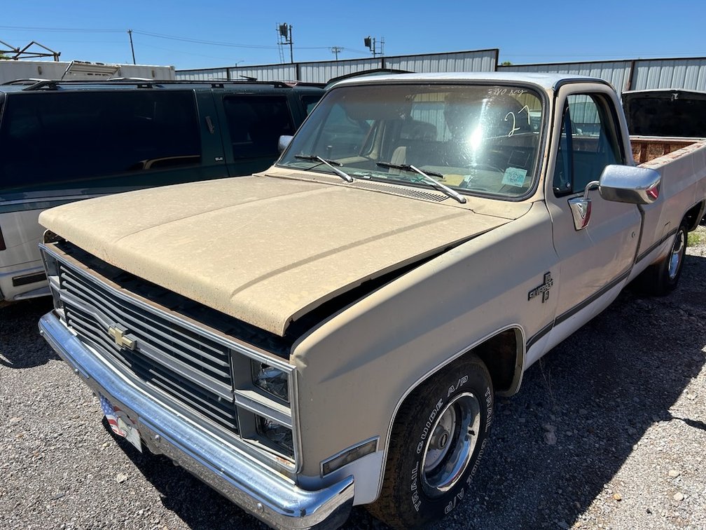 1983 CHEVY 1500- W/ Title but No Key and Does Not Start
