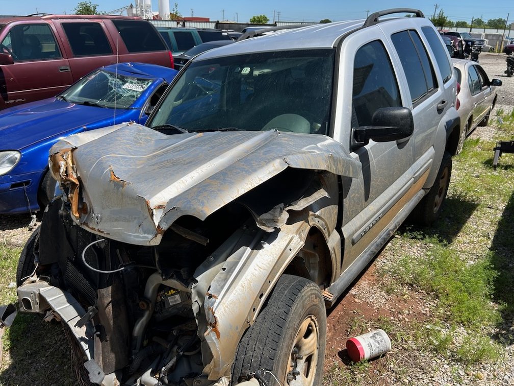2006 JEEP LIBERTY- No Key