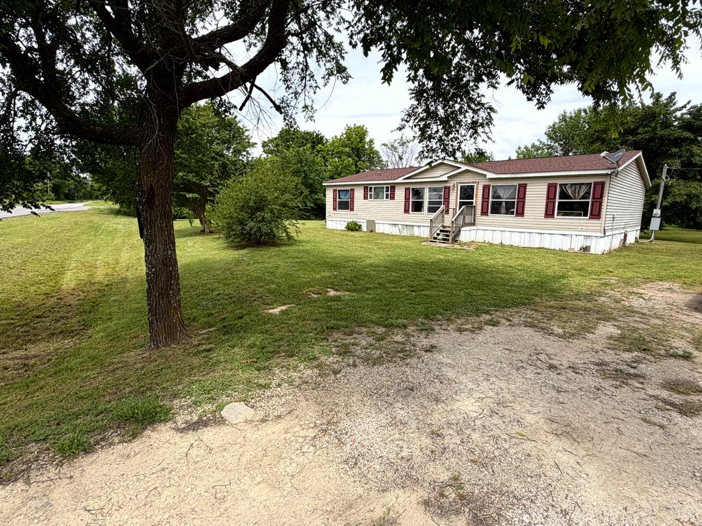 Image for Lake Living - 701 W Ute St, Porum, OK