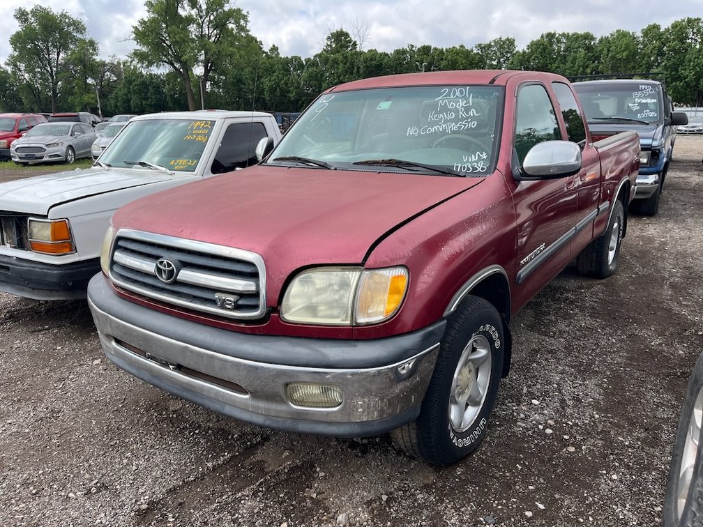 2001 Toyota Tundra- W/ Key But Does Not Run