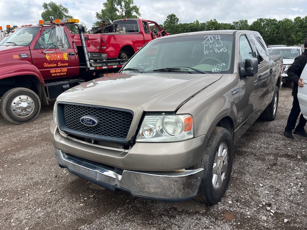2004 Ford F-150- W/ Title, Key & Runs