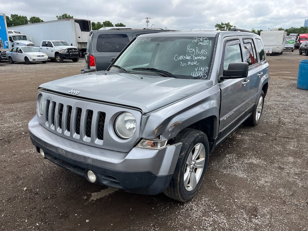 2015 Jeep Patriot- W/ Title, Key & Runs But Does Not Move