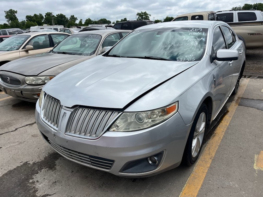 2009 Lincoln MKS- W/ Key But Does Not Run
